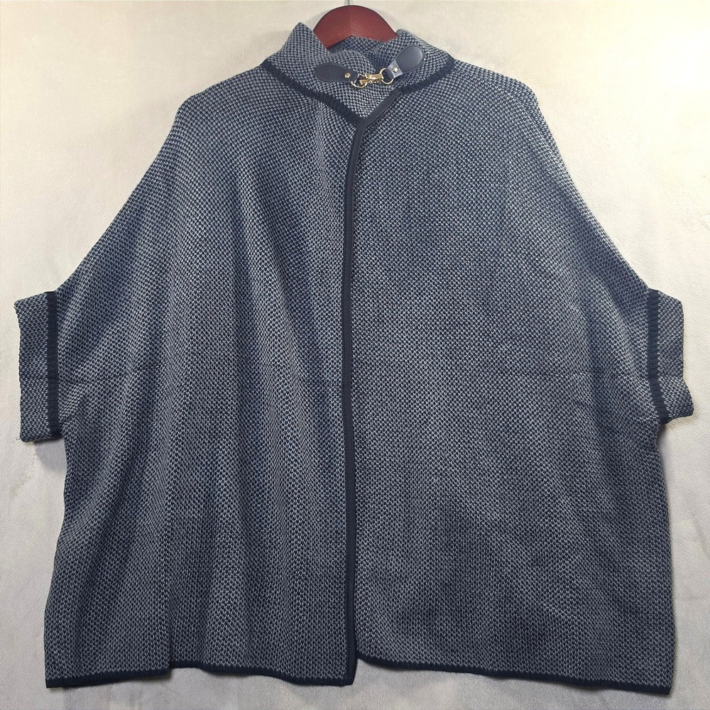 Women Charcoal Grey Knit Poncho Wrap Gold Toggle Clasp Oversized Cape